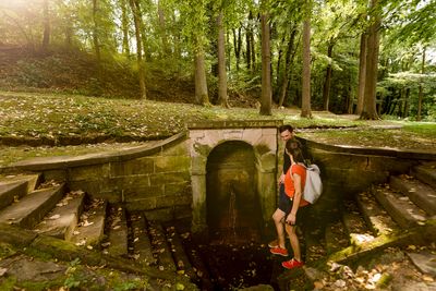 Transmedial, Bad Bbra, Sommer, Personen , Paar, Wasser, Gesundbrunnen, Saale-Unstrut, Quelle, Wald 