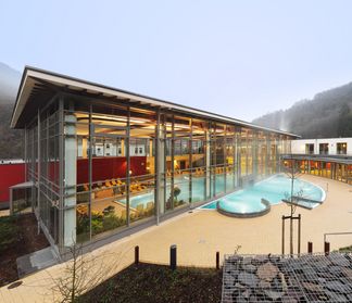  Eifel_Vulkaneifel_Therme__1_von_4_.jpg