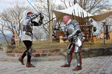 Ritterkampf auf der Leuchtenburg zum Weltkindertag