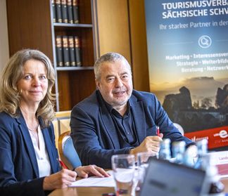 Gesellschaft, Mensch, Bevölkerung, Personalie, Tourismus, Wandern, Elbsandstein, Felsen, Natur, Hobby, Freizeit TVBILANZAUSBLICKMALERWEG-F03.jpg